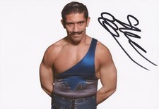 WWE WRESTLING: SIMON GOTCH SIGNED 6x4 PORTRAIT PHOTO+COA **PROOF**