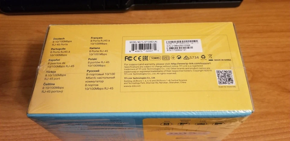 Genuine Brand New 8 Port 10/100 Mbit TP-LINK Network Switch (TL-SF1008D) - Image 4 of 4