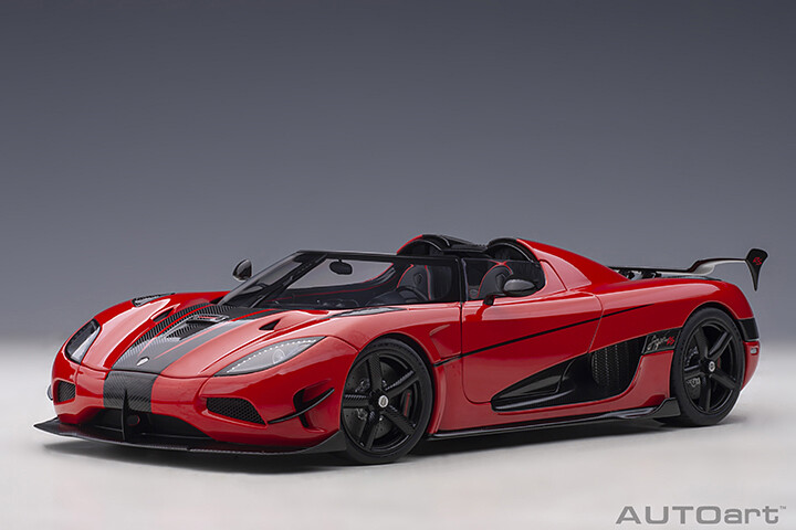 【美品】AUTOart 1/18　ケーニグセグ アゲーラ（ホワイ） AUTOart 1/18 ケーニグセグ アゲーラ RS （ホワイト／カーボン