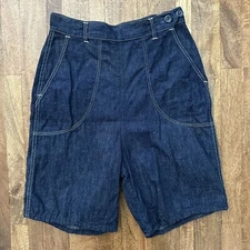 Vintage 1950s High Waisted  Side Zip Denim Shorts Size 28