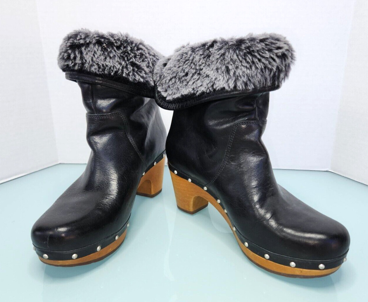 UGG pull on Boot shearling lined foldable shaft w… - image 1