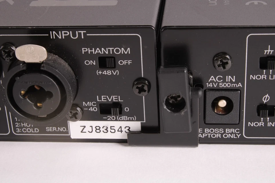 Roland 3x: AF-70 Anti-Feedback Module / Direct Box With Rack Ears - Image 2 of 4