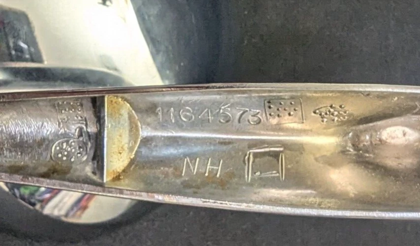 Pontiac 1164573 1963 1966 espejo retrovisor lateral GTO Tempest abollado Foto 2 de 4