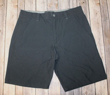 Oakley men's size 32 black flat front shorts pockets nylon elastane stretch 9"