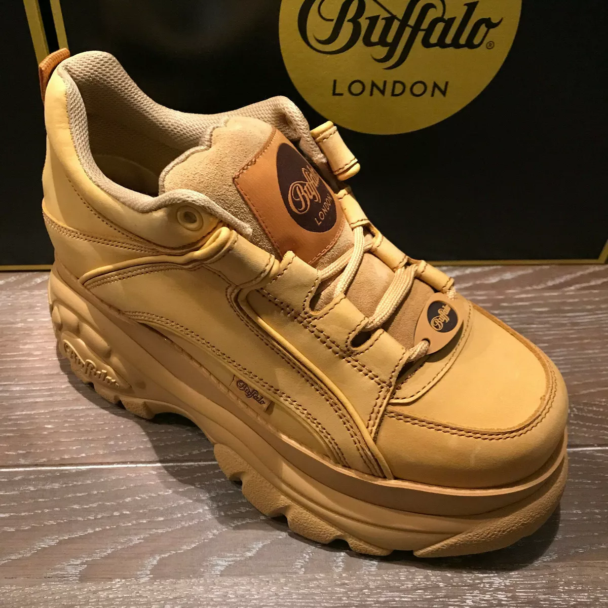 Buffalo London 1339 14 2.0 Nubuck Beige NEW Sizes 36 to 40