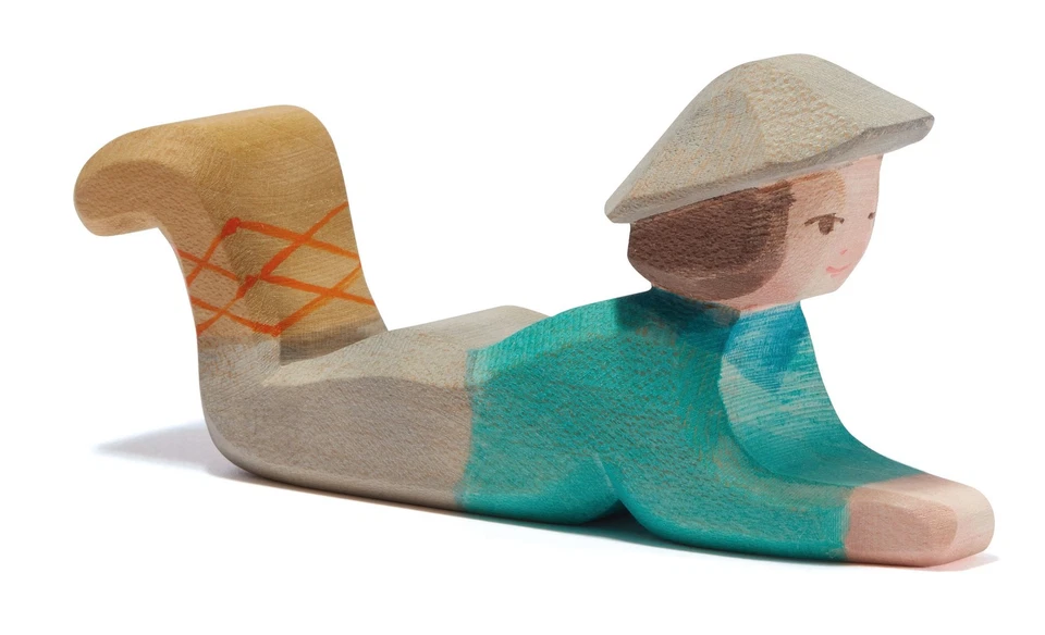 MARGARETE OSTHEIMER GMBH Ostheimer Holzfigur Hirte liegend | 40505 | Ahorn | H 60 x B 30 x T 140 mm