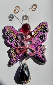 Artistic Butterfly With Beautiful Wings! Handmade! Handpainted Brooch!  🦋 !