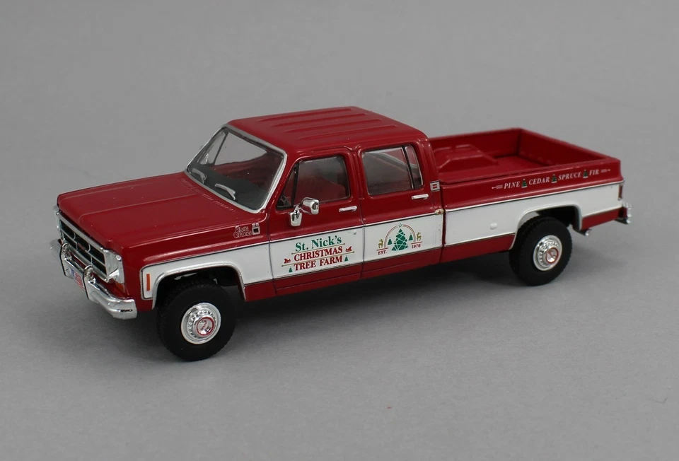 1:64 IXO Models *RED & WHITE* 1976 GMC Sierra K2500 ST NICKS CHRISTMAS TREE FARM - Image 2 of 4