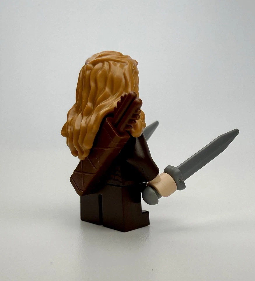 LEGO® The Hobbit Fili the Dwarf Minifigure w/ Swords & Quiver 79001 – Brand New - Image 3 of 4