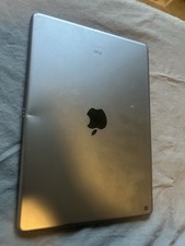 Apple iPad 5th Gen 9.7  A1823 Wi-Fi   DOES NOT TURN ON   AS IS / For Parts