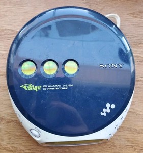 Sony Psyc CD Walkman D-EJ360 G-Protection. For Parts or Repair/As Is
