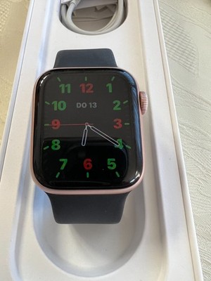 Apple Watch Series 5, 40 mm Rose/Gold  Aluminiumgehäuse
