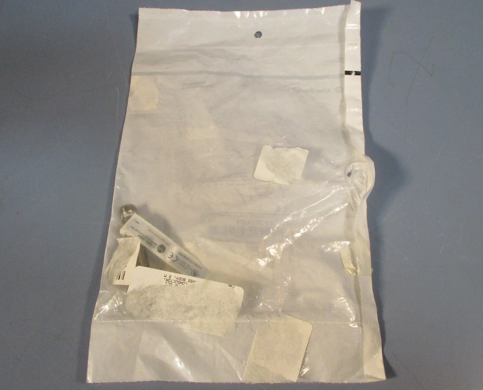 Allen Bradley 872C-N8CP12-D4 Series D Inductive Proximity Sensor 8 mm Distance - Image 4 of 4