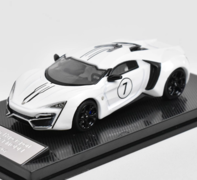FrontiArt 1:18 Lykan Hypersport pourpre F030-16 modèle voiture F030-16