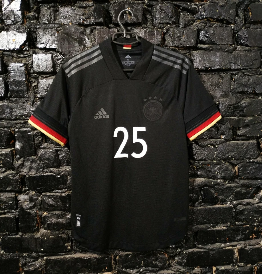 Camiseta de fútbol visitante Muller Alemania 2020-22 Adidas edición jugador hombre talla S Foto 2 de 4