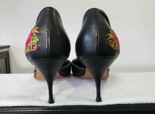 Isabella Fiore Black LeatherLinks Embroidered Whipstitching shoes - Picture 3 of 10