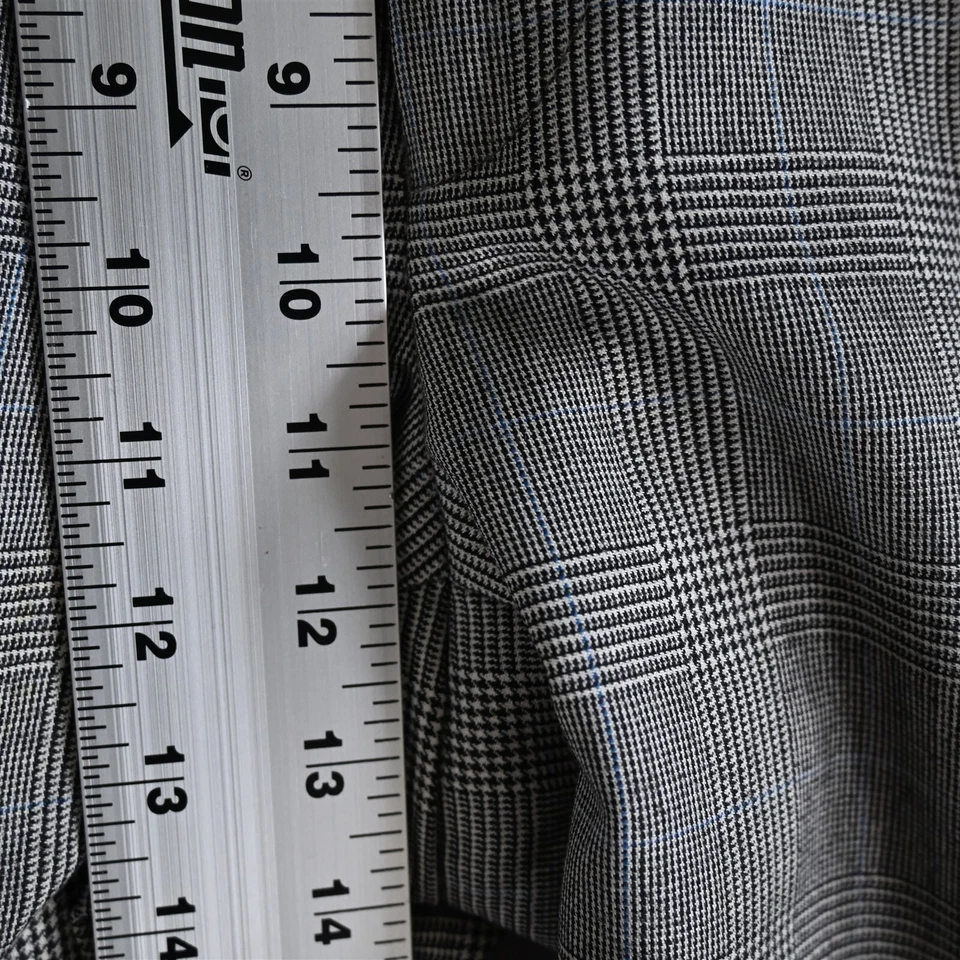 Jos A Bank 34x30 Gray Glenn Check Flannel Wool Pleated Cuffed Mens Dress Pants - Image 3 of 4