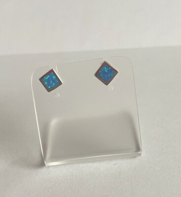 Ohrringe Ohrstecker 925 Silber mit künstlichem Opal in Ozeanblau - quadratisch