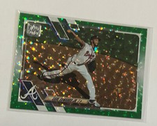 2021 TOPPS SERIES 2 Carl Edwards Jr #576 Green Ice Foil 275 /499 ATLANTA BRAVES
