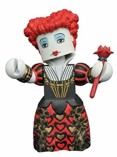 Red Queen Alice Through The Looking Glass Vinyl Figure by Diamond Select Toys - Picture 2 of 2