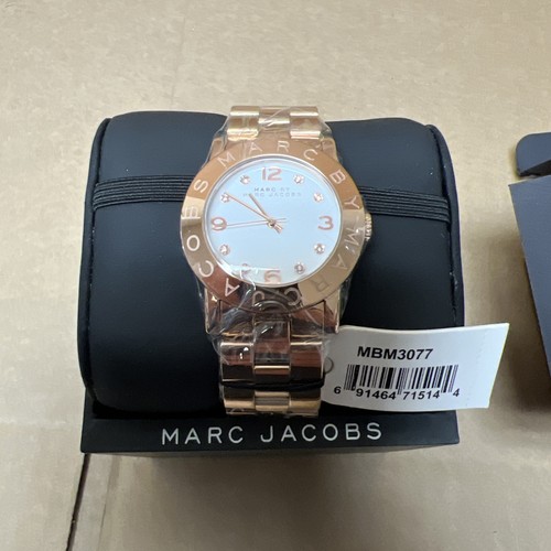 Marc Jacobs Women's Watch - Amy White Rose Gold Tone Ladies Quartz Steel MBM3077
