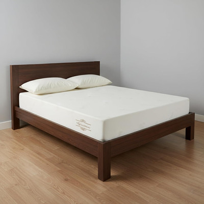 Aloe Vera Infused Memory Foam Mattress - Eastern King, Soft & Luxurious White