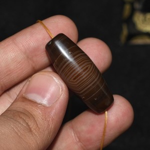 Big Antique Old Central Asian Banded Agate Stone Bead in good Condition with Eye