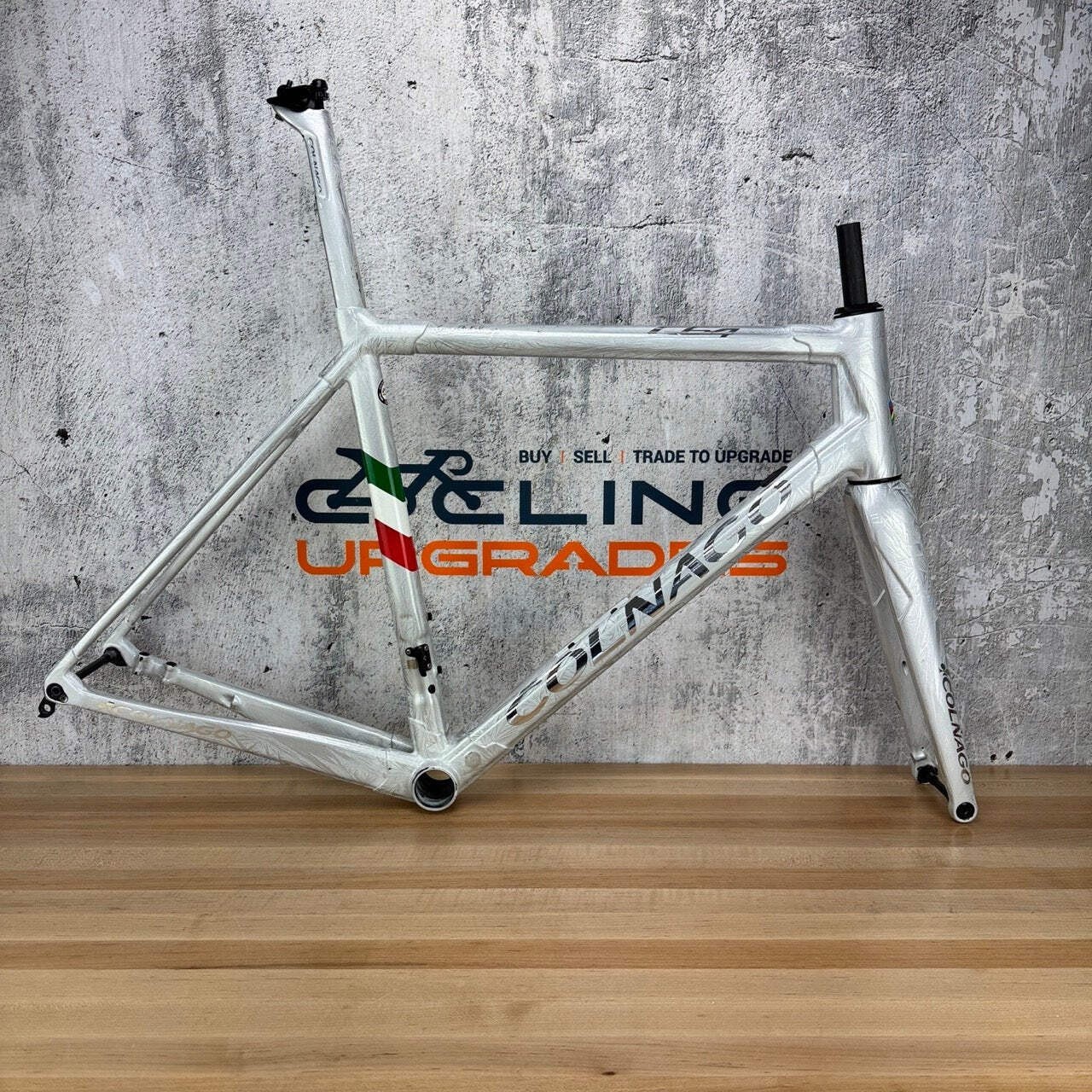 Low Mile! Colnago C64 RWIC Frozen White 54s Carbon Disc Integrated Frameset 1906