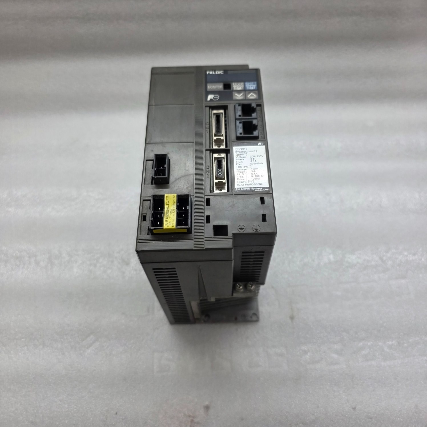 FUJI ELECTRIC RYC102C3-VVT2 SERVO DRIVE