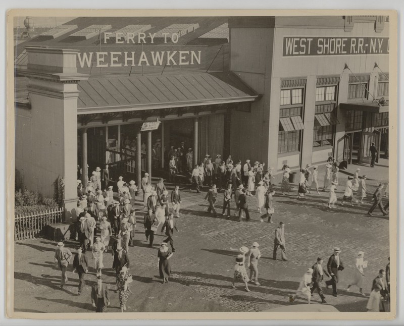 Vintage 1930s NYC 42nd St. Weehawken Ferry Terminal & West Shore Railroad Photo