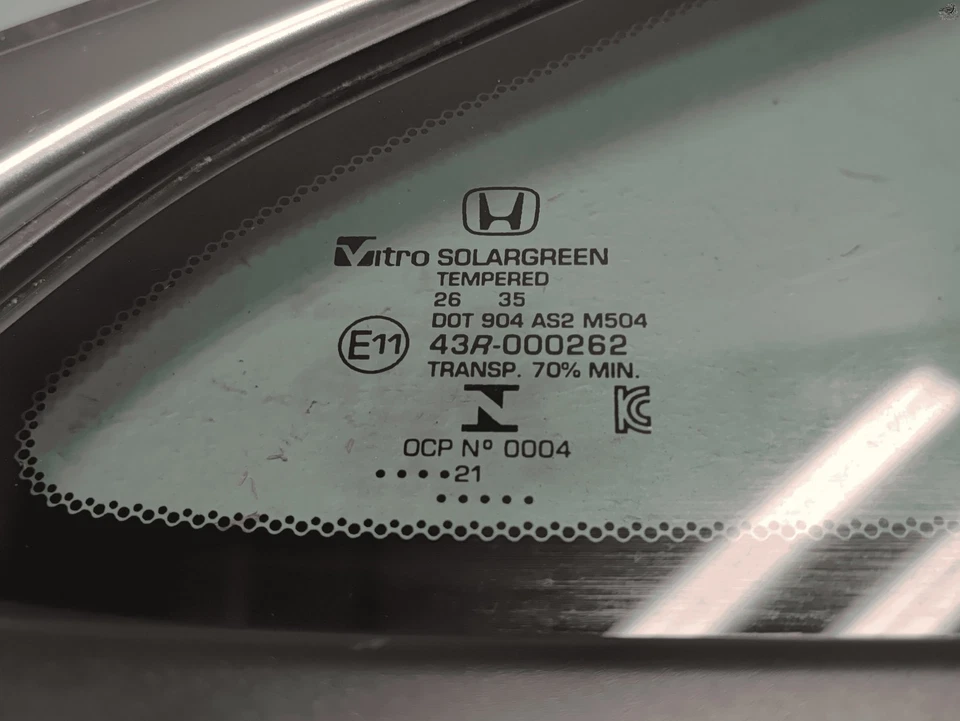 Cuarto de cristal trasero derecho pasajero ventana OEM 2016-2021 Honda Civic Foto 4 de 4