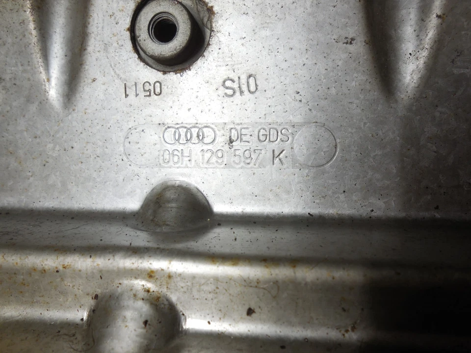 Montaje protector térmico escape bahía motor 06H129597K 10-15 Volkswagen Beetle Audi Q3 Foto 3 de 4