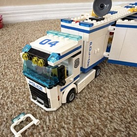LEGO Mobile Police Unit 60044 City Police Complete Set 375 Pieces RETIRED!