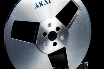AKAI 7