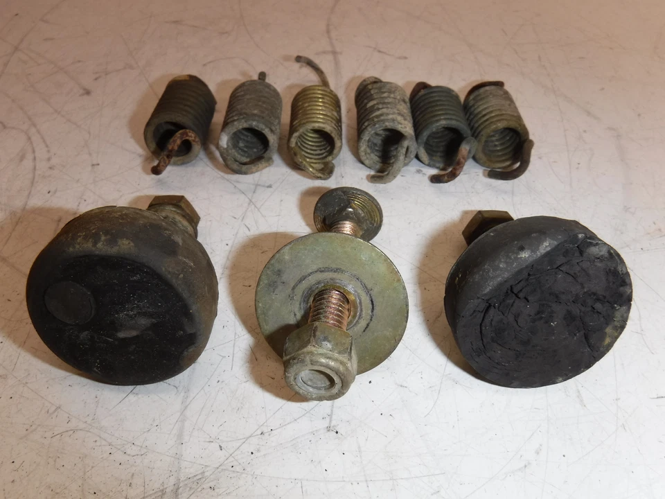 2002 polaris magnum 325 OEM EXHAUST MOUNTING HARDWARE SPRING SET - Image 2 of 3