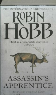 Assassin's Apprentice (The Farseer Trilogy - Book 1):  by Hobb, Robin 0006480098