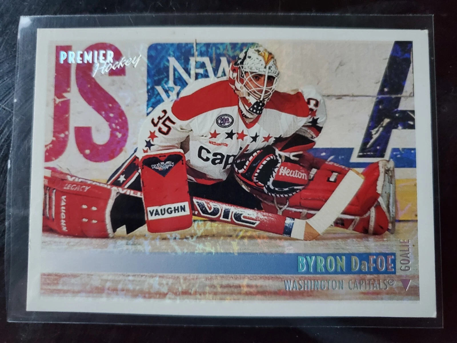 1994-95 Topps Premier Special Effects Byron Dafoe #42 Rookie RC MINT