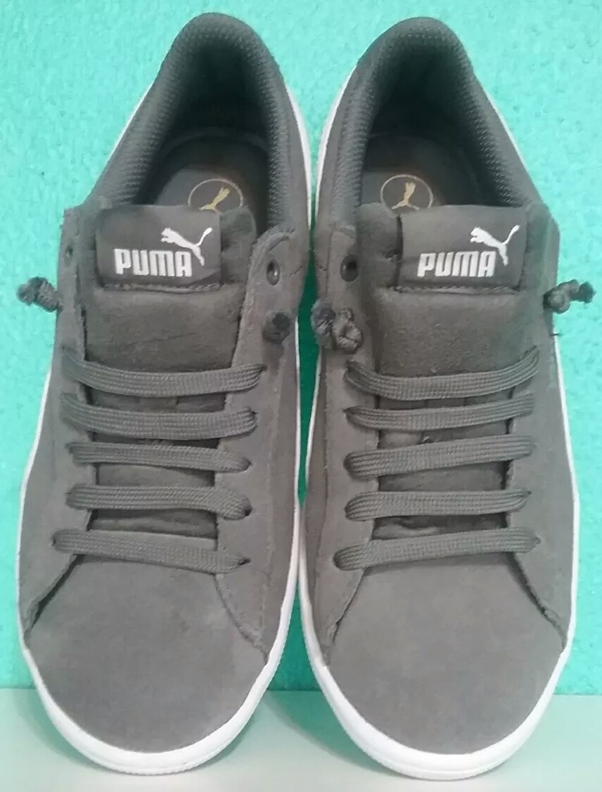 PUMA Women's Size White/Gray Suede Low Top Lace Up Soft Foam