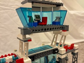 CITY  Lego Airport # 7894- Tower, Airplane Inside & Out, 3 MiniFigs, Luggage