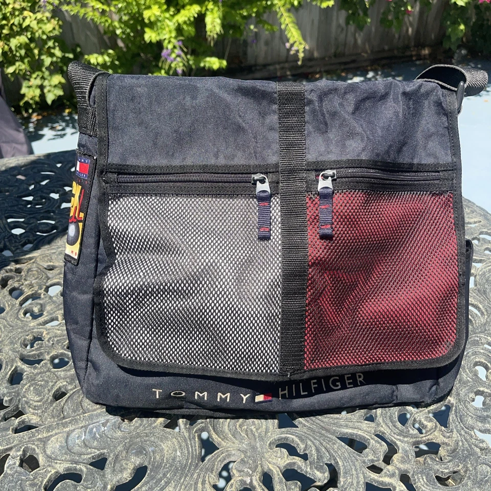Винтажная сумка-мессенджер Tommy Hilfiger VH1 Music First Promo Rock N Soul Erase MS - Изображение 2 из 4