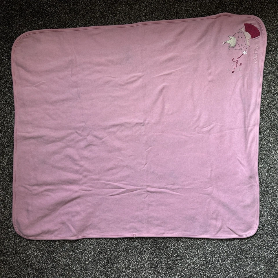 Manta bebé Little Princess vintage de solo un año de Carter’s Foto 4 de 4