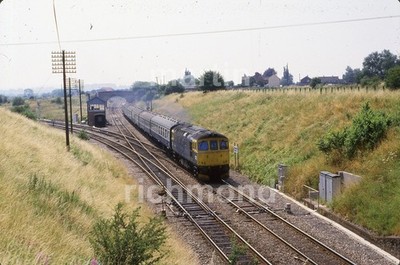 Westbury Class 33 33049 21.7.84 Fuji 35mm Dia RN575