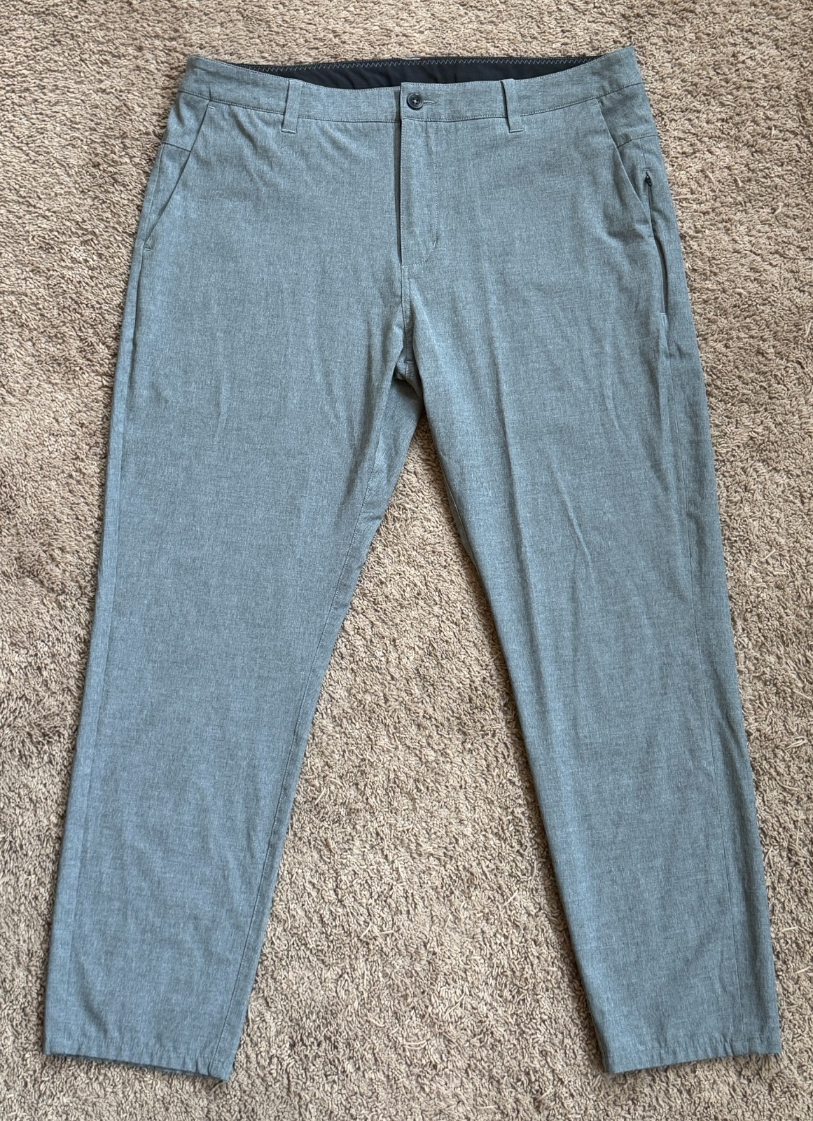 VUORI V431 Men's Aim Cascade Pants Chino "Rare Sample Sale" 36x29 Gray Golf