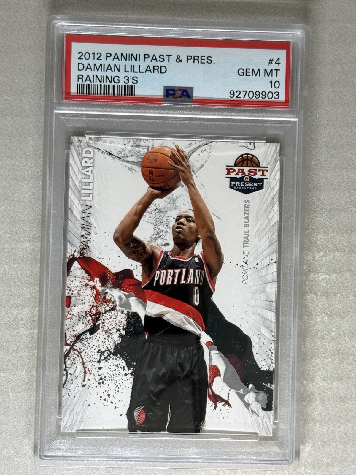 2012-13 Panini Past & Present - Raining 3's Damian Lillard #4 (RC) PSA 10
