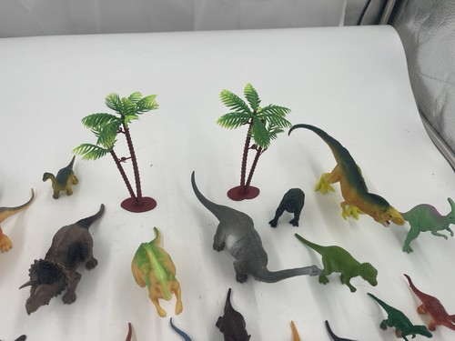 Dinosaur LOT figures unbranded dino toys bundle unbranded generic over 50 pcs - Picture 2 of 10