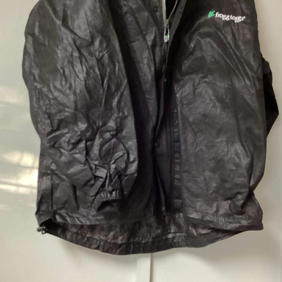 Frogg Toggs  Mens Size M/ Large Rain Suit  Full Zip Hooded Jacket Pants Black - Image 3 of 4