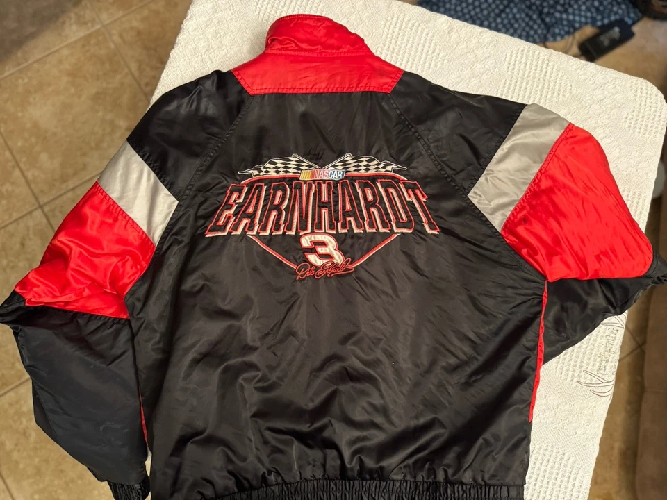 Chaqueta de carreras Dale Earnhardt negra roja diseño a cuadros Foto 2 de 4