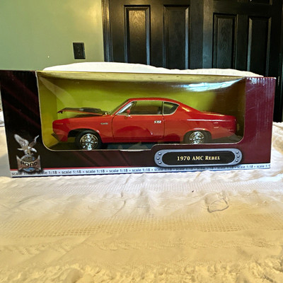 Road Signature 1970 AMC Rebel 1:18 Diecast Car Model Red Unopened Box