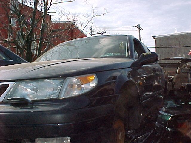 99 00 01 SAAB 9-5 L. TAIL LIGHT SDN LID MTD 261625