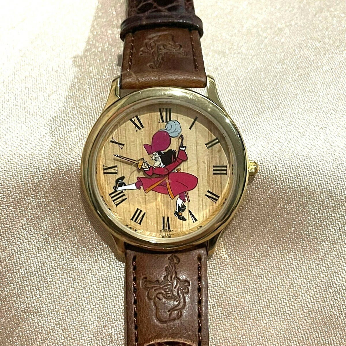 Disney Captain Hook Peter Pan Wrist Watch Collector Club LE